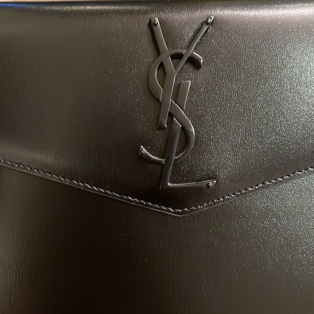 Saint Laurent Clutch